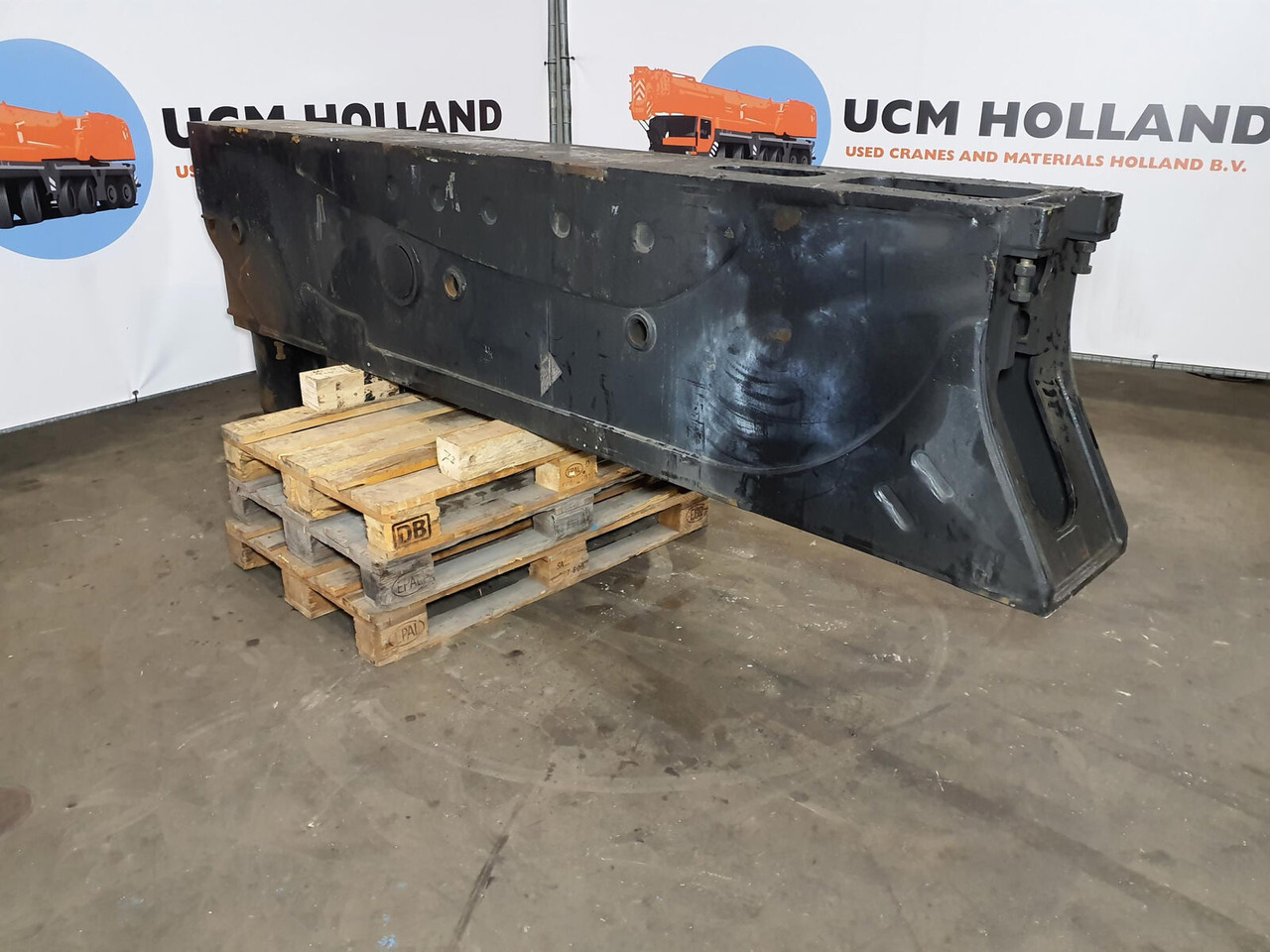 Grove GMK 6400 outrigger beam front - Pakaba - Autokranas: foto 3 Grove GMK 6400 outrigger beam front - Pakaba - Autokranas: foto 3