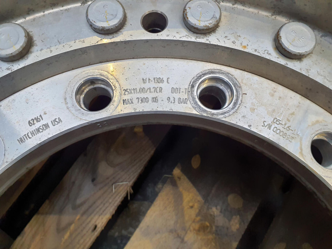 Grove Rim 445/95R25 12 13.2 2p Alu - Ratlankis - Kranas: foto 3 Grove Rim 445/95R25 12 13.2 2p Alu - Ratlankis - Kranas: foto 3