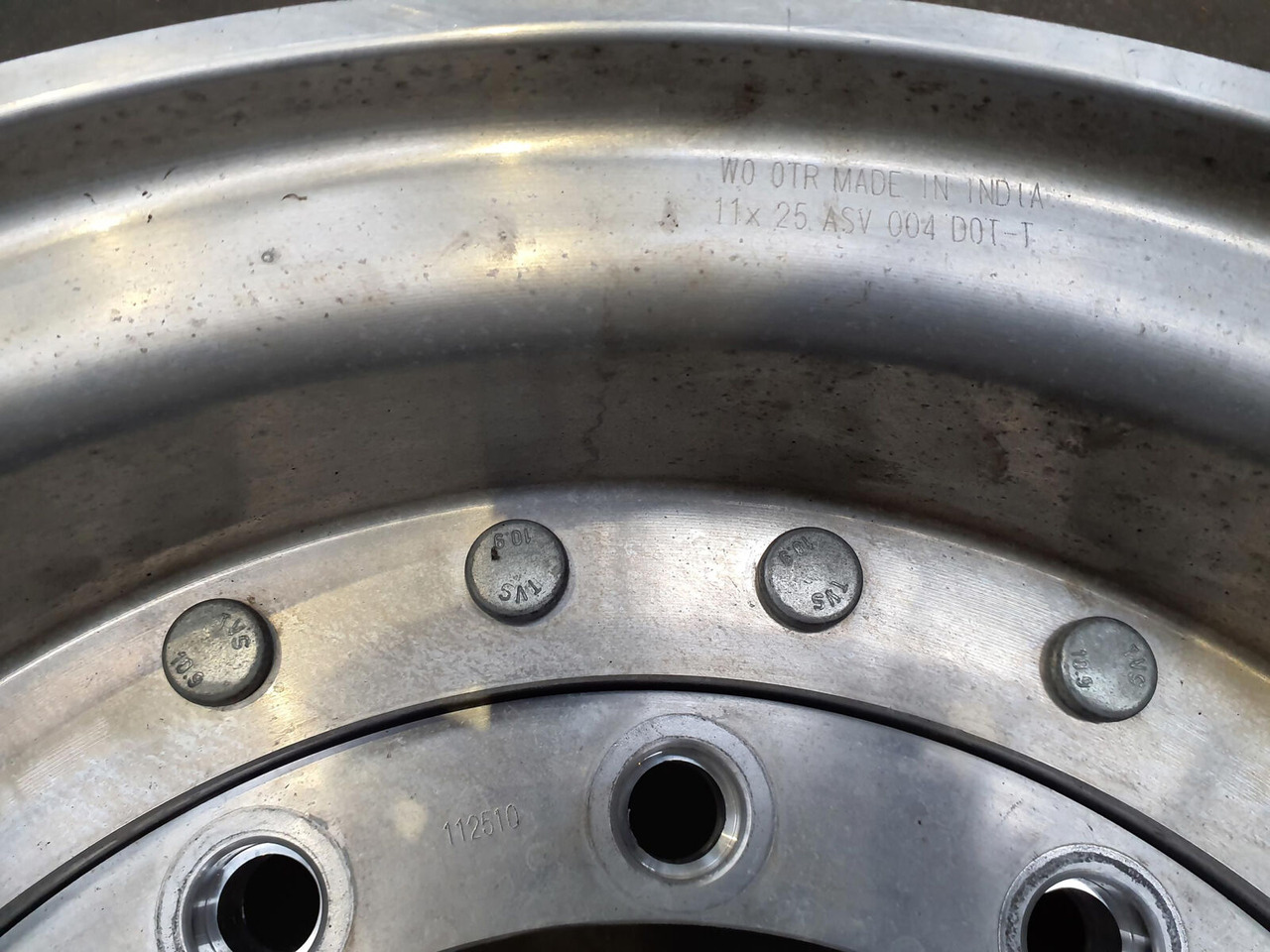 Grove Rim 445/95R25 12 13.3 2p Alu - Ratlankis - Kranas: foto 5 Grove Rim 445/95R25 12 13.3 2p Alu - Ratlankis - Kranas: foto 5