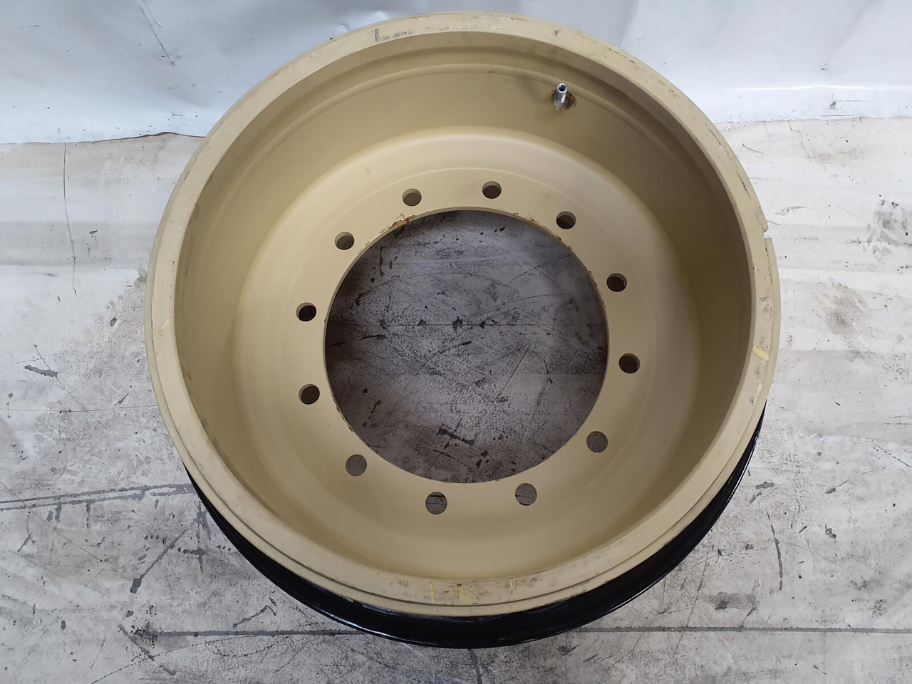 Grove Rim 525/80R25 12 20.5 3p - Ratlankis - Kranas: foto 2 Grove Rim 525/80R25 12 20.5 3p - Ratlankis - Kranas: foto 2