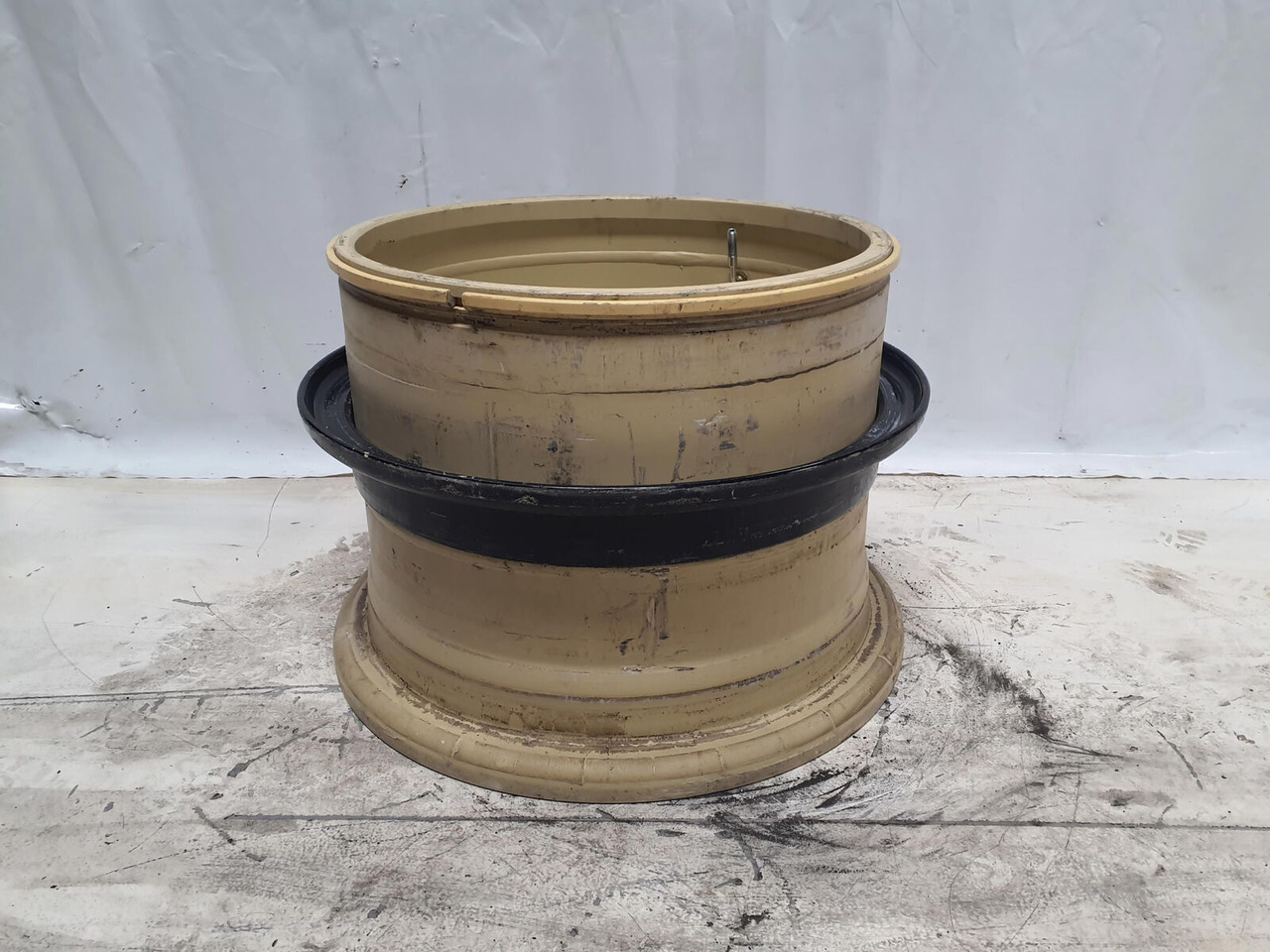 Grove Rim 525/80R25 12 20.5 3p - Ratlankis - Kranas: foto 3 Grove Rim 525/80R25 12 20.5 3p - Ratlankis - Kranas: foto 3