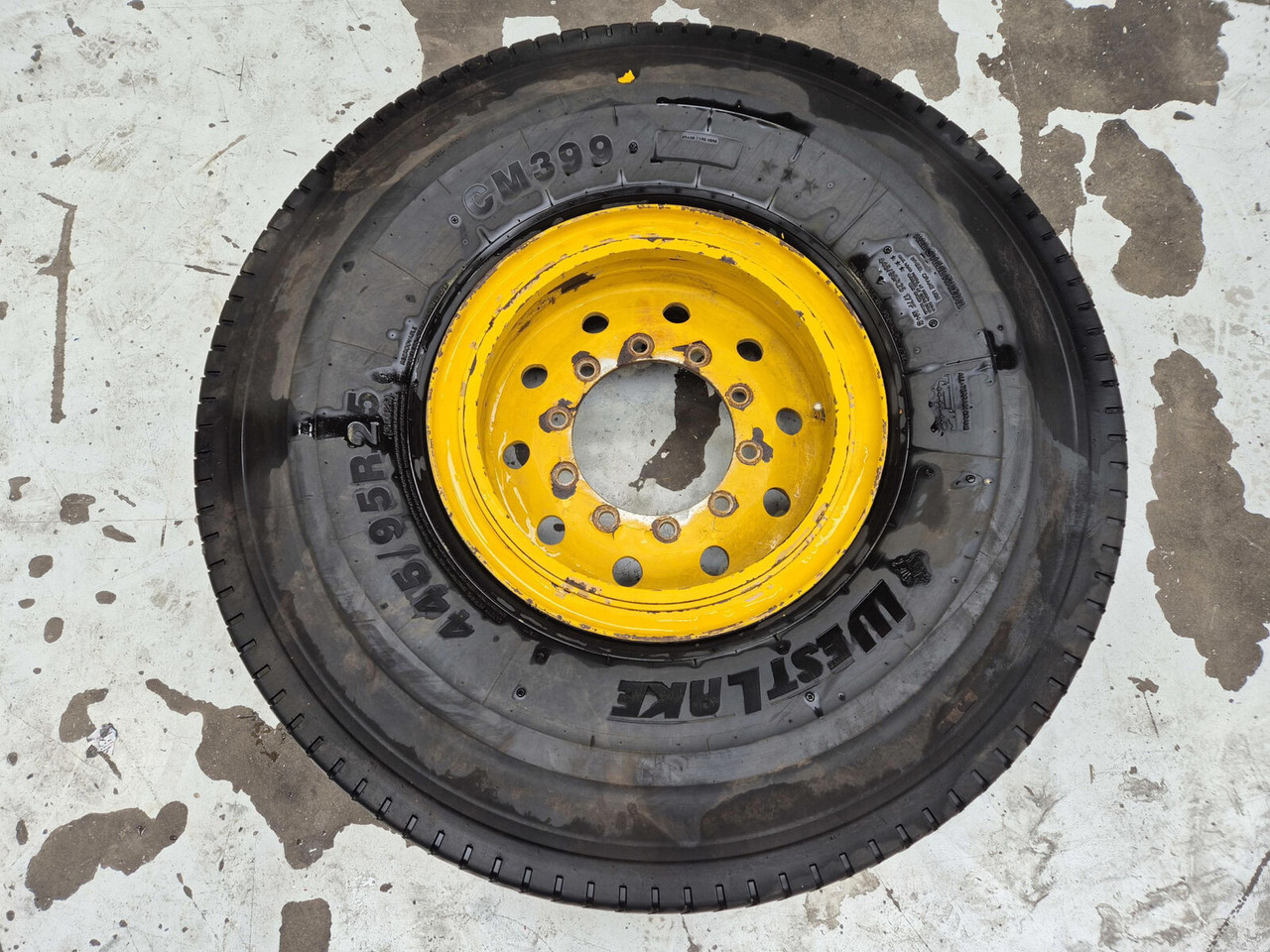 Grove Wheel 445/95R25 10 13 3p - Ratas - Kranas: foto 2 Grove Wheel 445/95R25 10 13 3p - Ratas - Kranas: foto 2