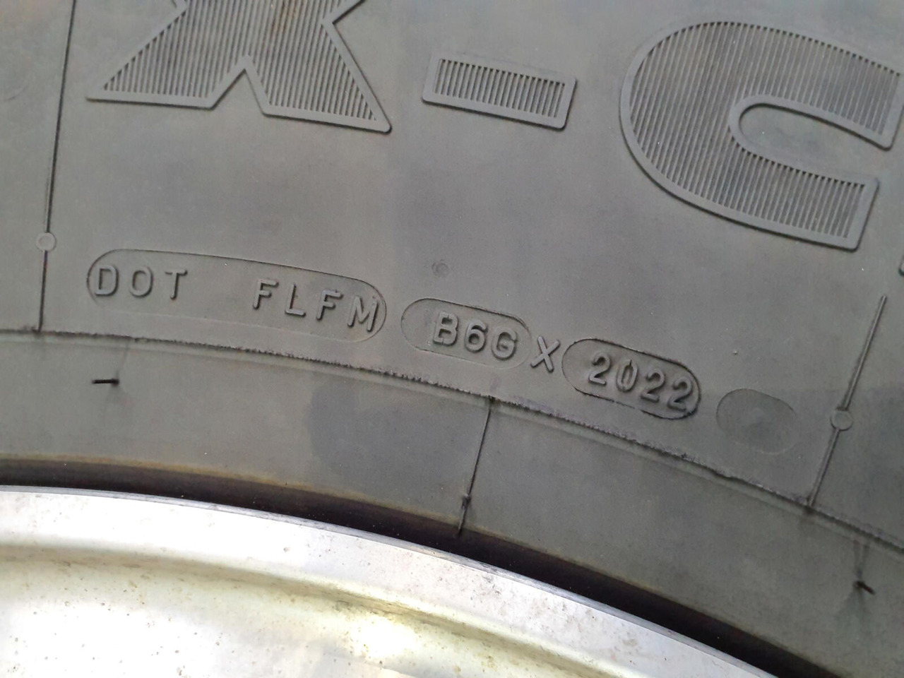 Grove Wheel 445/95R25 12 9 2p alu - Ratas - Kranas: foto 4 Grove Wheel 445/95R25 12 9 2p alu - Ratas - Kranas: foto 4