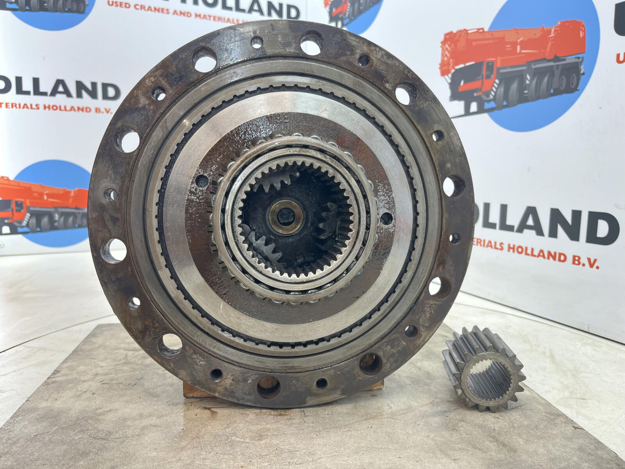 Kessler+Co Kessler Planetary gear 17-24-67-32-3pl-H83-42 - Šoninė pavara - Autokranas: foto 5 Kessler+Co Kessler Planetary gear 17-24-67-32-3pl-H83-42 - Šoninė pavara - Autokranas: foto 5
