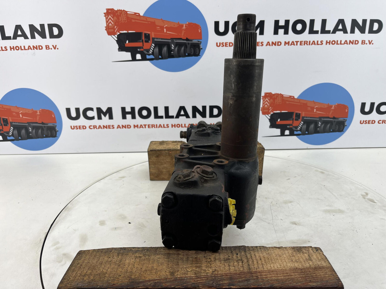 Krupp 70 GMT/AT steering box - Vairo pavara - Autokranas: foto 4 Krupp 70 GMT/AT steering box - Vairo pavara - Autokranas: foto 4