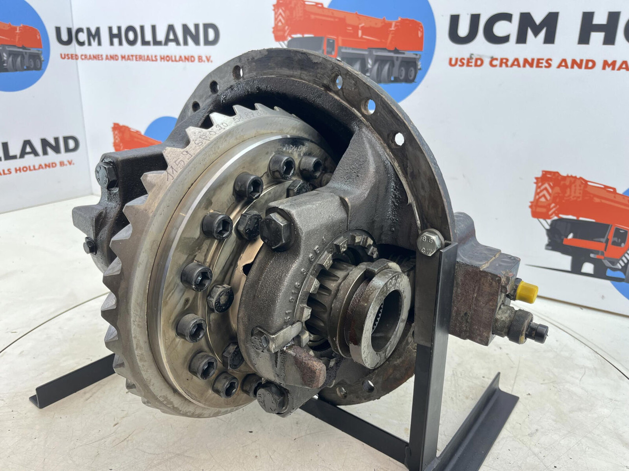 Krupp 70 GMT End differential 17x36 axle 1 - Diferencialas - Autokranas: foto 2 Krupp 70 GMT End differential 17x36 axle 1 - Diferencialas - Autokranas: foto 2