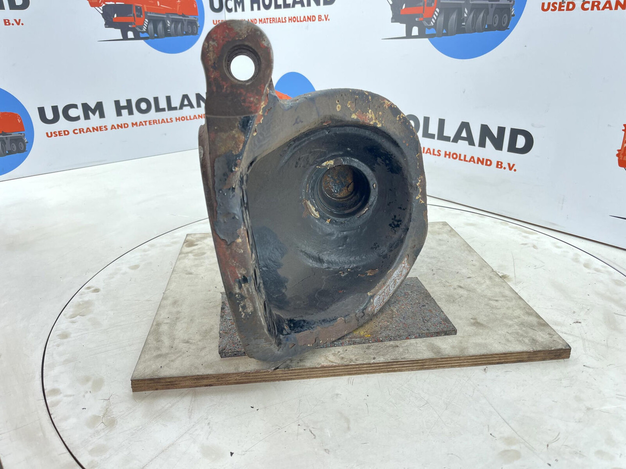 Krupp KMK 3045 Steering knuckle 16 holes - Stupica - Autokranas: foto 5 Krupp KMK 3045 Steering knuckle 16 holes - Stupica - Autokranas: foto 5