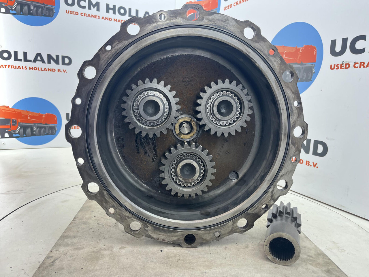 Krupp KMK 3050 planetary gear 12-23-60-34-3pl-H135-46 - Šoninė pavara - Autokranas: foto 5 Krupp KMK 3050 planetary gear 12-23-60-34-3pl-H135-46 - Šoninė pavara - Autokranas: foto 5