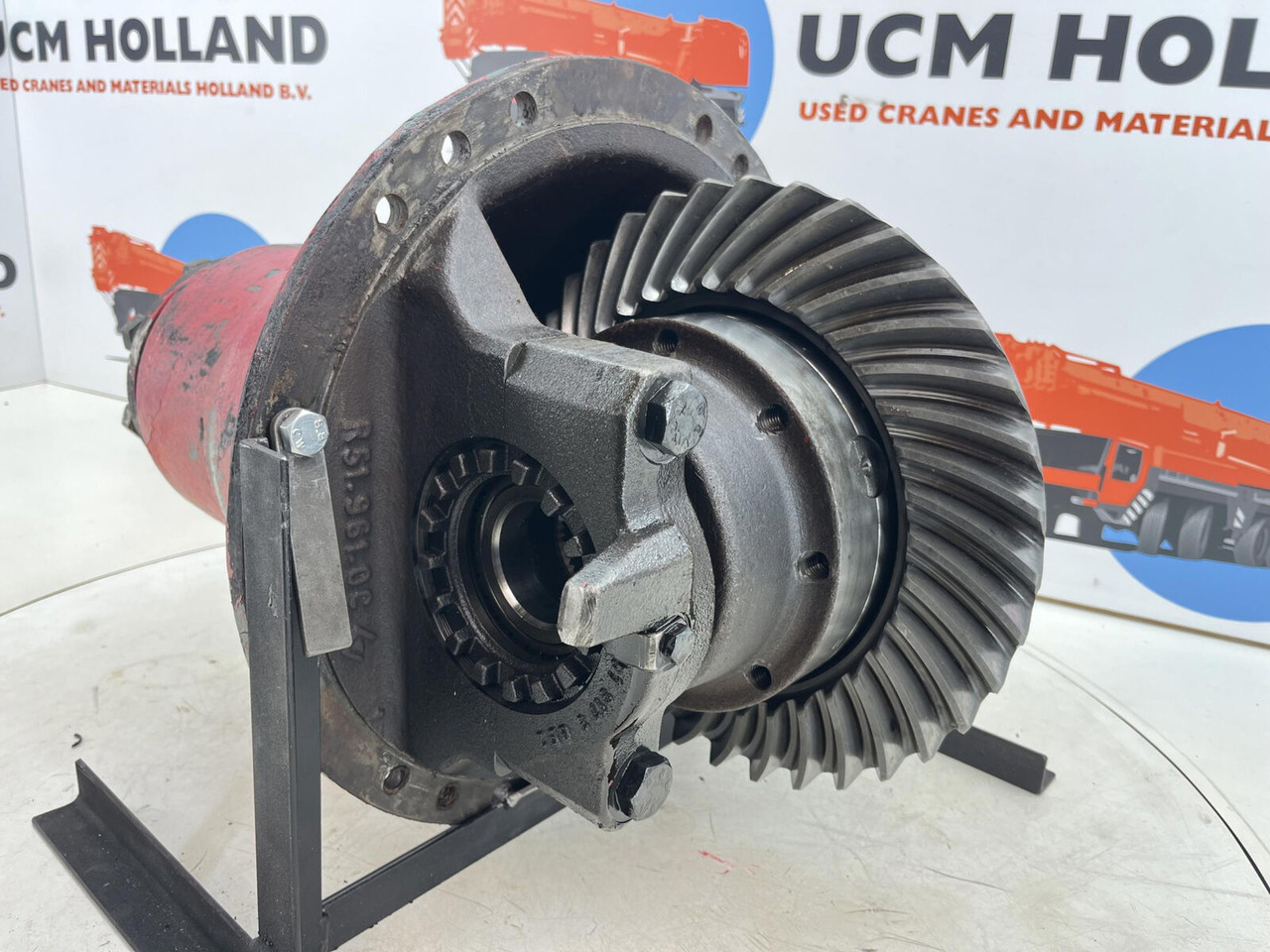 Krupp KMK 5100 end differential 17x36 axle 5 - Diferencialas - Autokranas: foto 1 Krupp KMK 5100 end differential 17x36 axle 5 - Diferencialas - Autokranas: foto 1