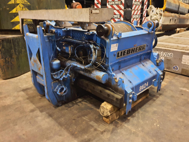 Liebherr 1400-7.1 counterweight frame incl. winch 2 - Atsvara - Statybinė technika: foto 1 Liebherr 1400-7.1 counterweight frame incl. winch 2 - Atsvara - Statybinė technika: foto 1