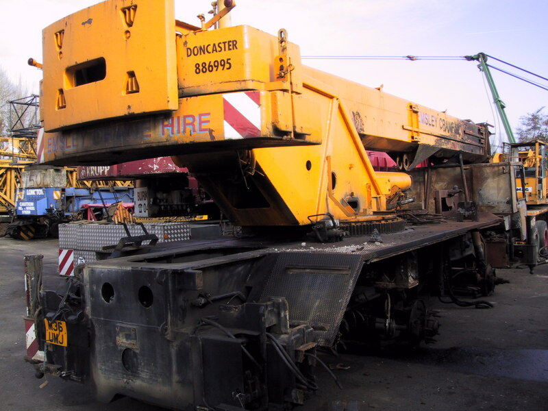 Liebherr LTM 1045-4 for parts - Autokranas: foto 2 Liebherr LTM 1045-4 for parts - Autokranas: foto 2