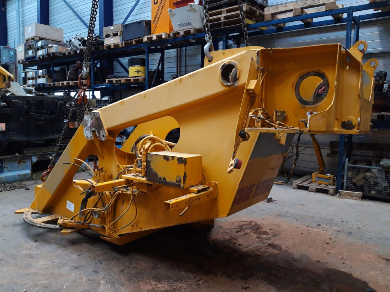 Liebherr LTM 1055-3.2 a frame - Rėmas/ Važiuoklė - Autokranas: foto 3 Liebherr LTM 1055-3.2 a frame - Rėmas/ Važiuoklė - Autokranas: foto 3