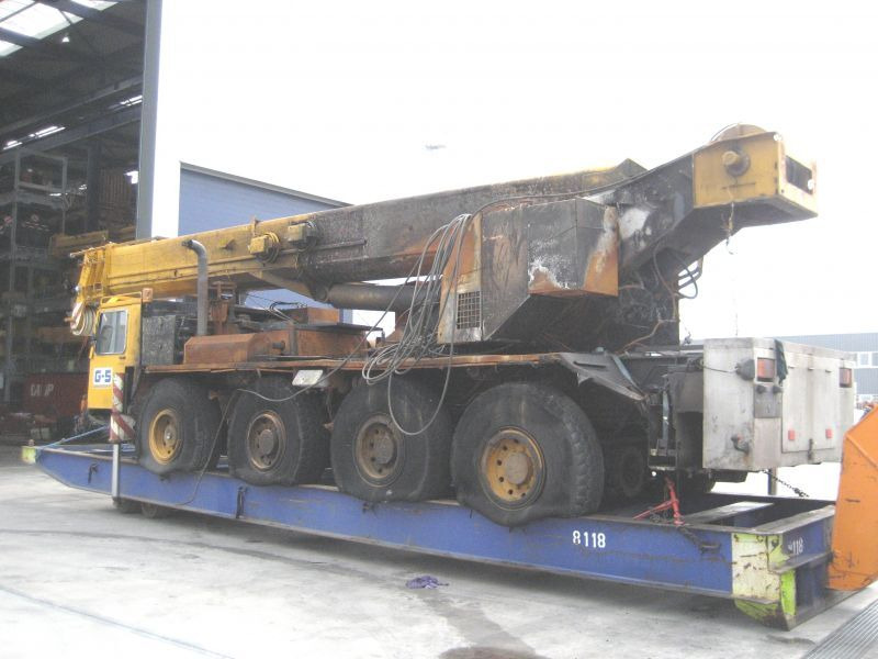 Liebherr LTM 1070 for parts - Autokranas: foto 2 Liebherr LTM 1070 for parts - Autokranas: foto 2