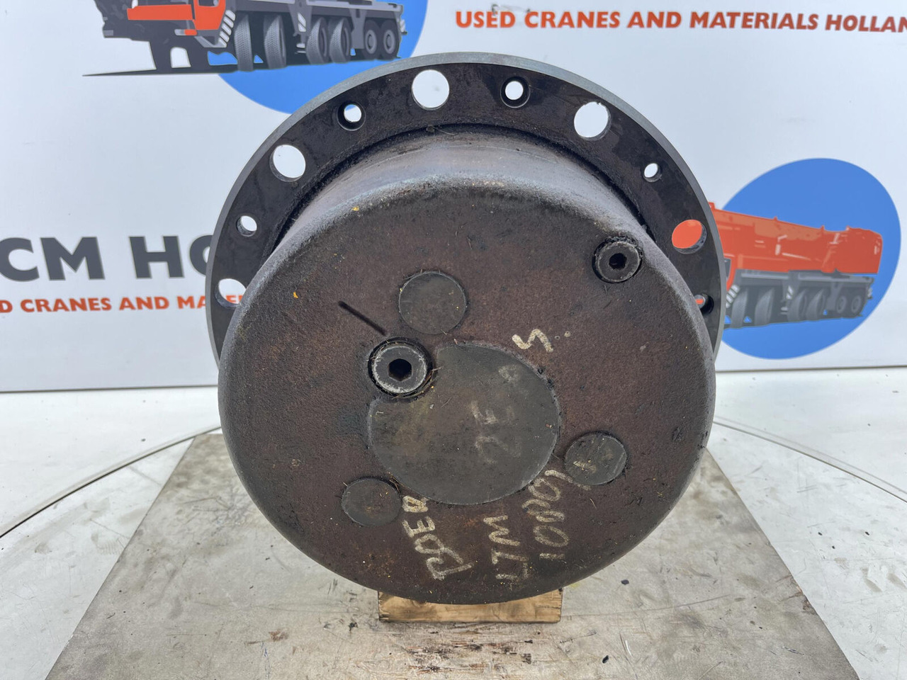 Liebherr LTM 1080/1 planetary gear 22-25-74-40-3pl-H135-46 - Šoninė pavara - Autokranas: foto 1 Liebherr LTM 1080/1 planetary gear 22-25-74-40-3pl-H135-46 - Šoninė pavara - Autokranas: foto 1
