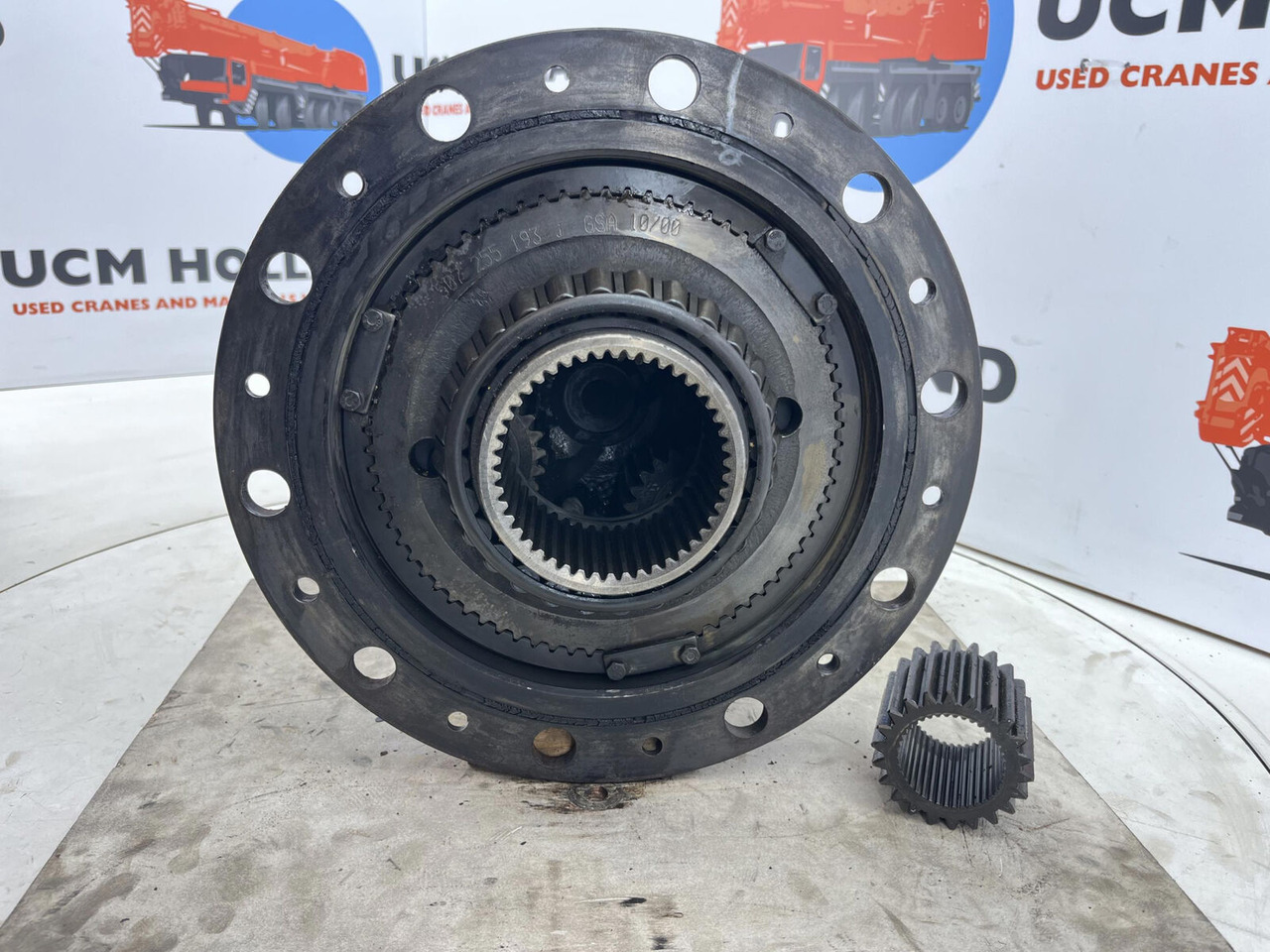 Liebherr LTM 1080/1 planetary gear 22-25-74-40-3pl-H135-46 - Šoninė pavara - Autokranas: foto 5 Liebherr LTM 1080/1 planetary gear 22-25-74-40-3pl-H135-46 - Šoninė pavara - Autokranas: foto 5