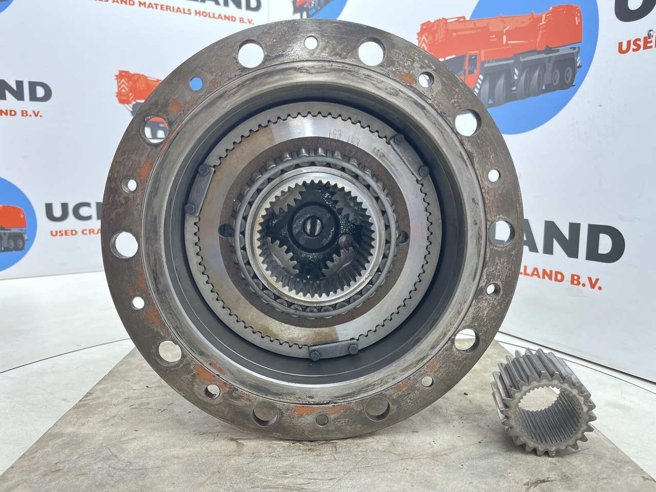 Liebherr LTM 1160 planetary gear 22-25-74-40-4pl-H185-46 - Šoninė pavara - Autokranas: foto 5 Liebherr LTM 1160 planetary gear 22-25-74-40-4pl-H185-46 - Šoninė pavara - Autokranas: foto 5