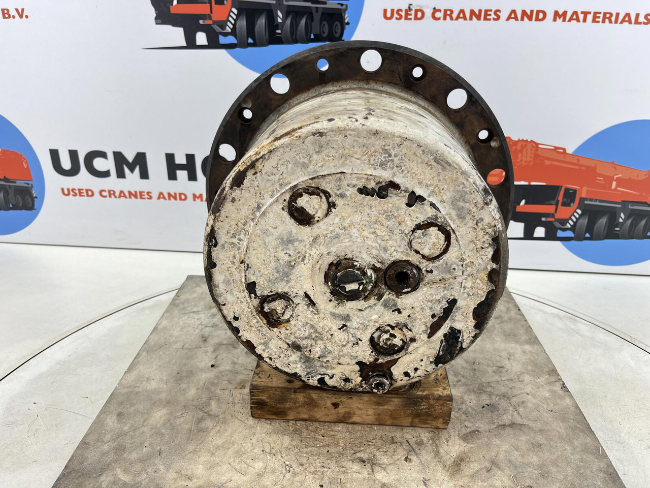 Liebherr LTM 1160 planetary gear 22-25-74-40-4pl-H185-46 - Šoninė pavara - Autokranas: foto 1 Liebherr LTM 1160 planetary gear 22-25-74-40-4pl-H185-46 - Šoninė pavara - Autokranas: foto 1