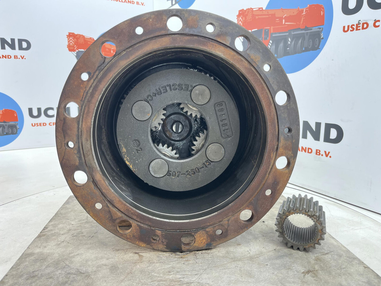Liebherr LTM 1160 planetary gear 22-25-74-40-4pl-H185-46 - Šoninė pavara - Autokranas: foto 4 Liebherr LTM 1160 planetary gear 22-25-74-40-4pl-H185-46 - Šoninė pavara - Autokranas: foto 4