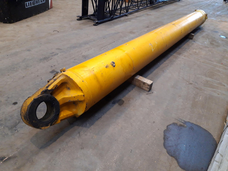 Liebherr LTM 1300 boom cylinder - Hidraulinis cilindras - Kranas: foto 4 Liebherr LTM 1300 boom cylinder - Hidraulinis cilindras - Kranas: foto 4