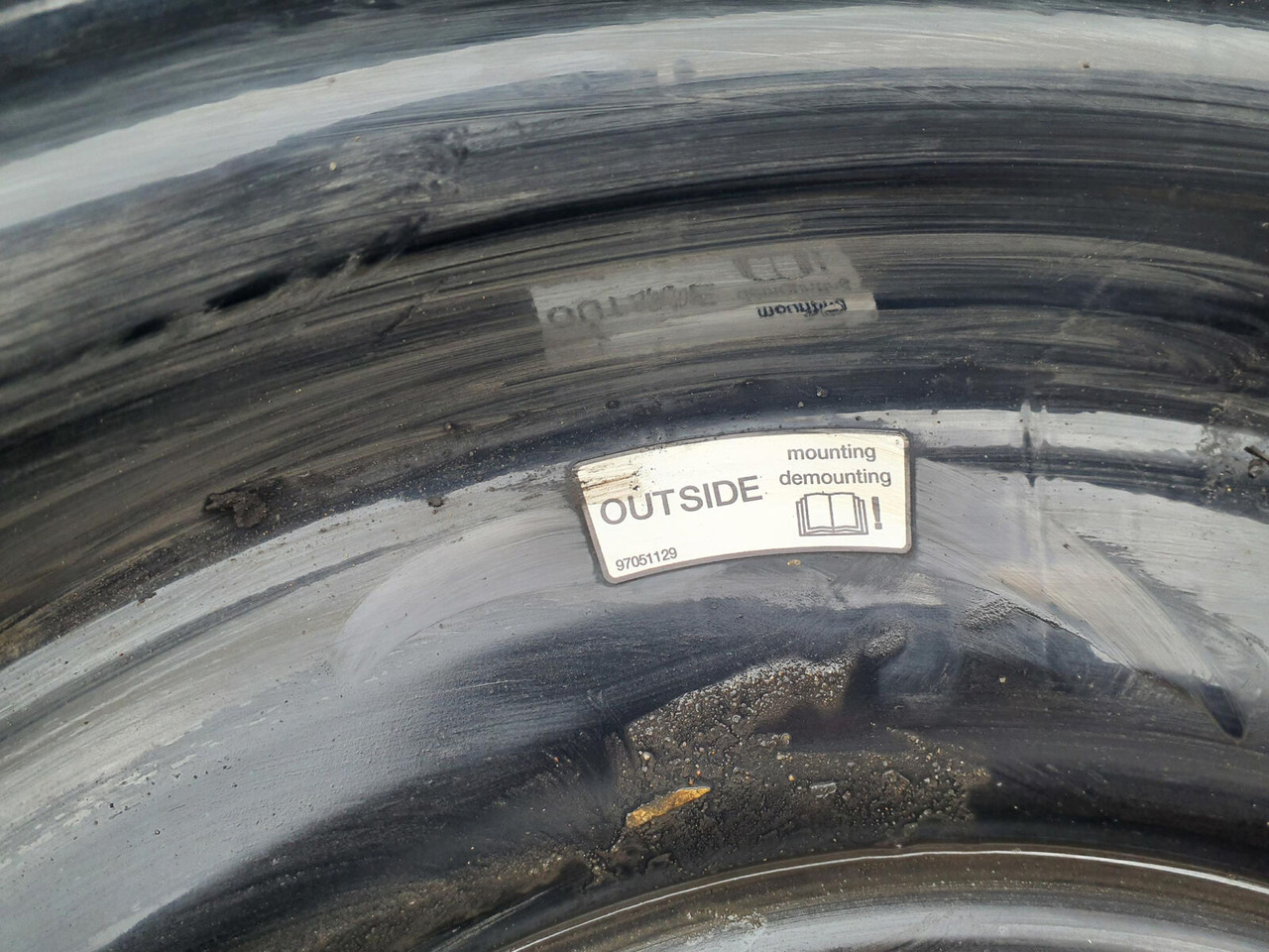 Liebherr Rim 445/95R25 10 12 1p - Ratlankis - Kranas: foto 4 Liebherr Rim 445/95R25 10 12 1p - Ratlankis - Kranas: foto 4