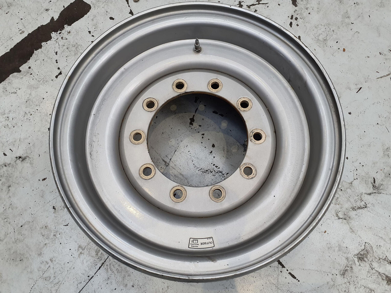 Liebherr Rim 445/95R25 10 12 1p - Ratlankis - Kranas: foto 2 Liebherr Rim 445/95R25 10 12 1p - Ratlankis - Kranas: foto 2