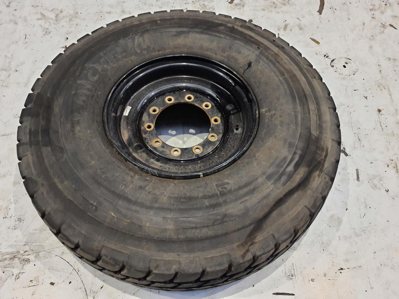 Liebherr Wheel 445/95R25 10 12 1p - Ratas - Kranas: foto 2 Liebherr Wheel 445/95R25 10 12 1p - Ratas - Kranas: foto 2