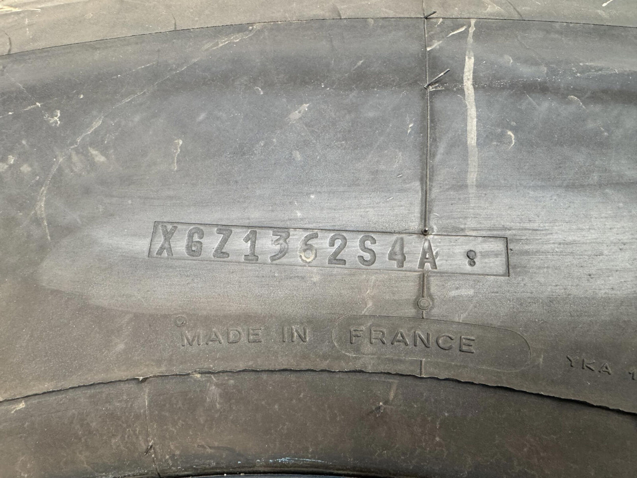 Liebherr Wheel 445/95R25 10 12 1p - Ratas - Kranas: foto 4 Liebherr Wheel 445/95R25 10 12 1p - Ratas - Kranas: foto 4
