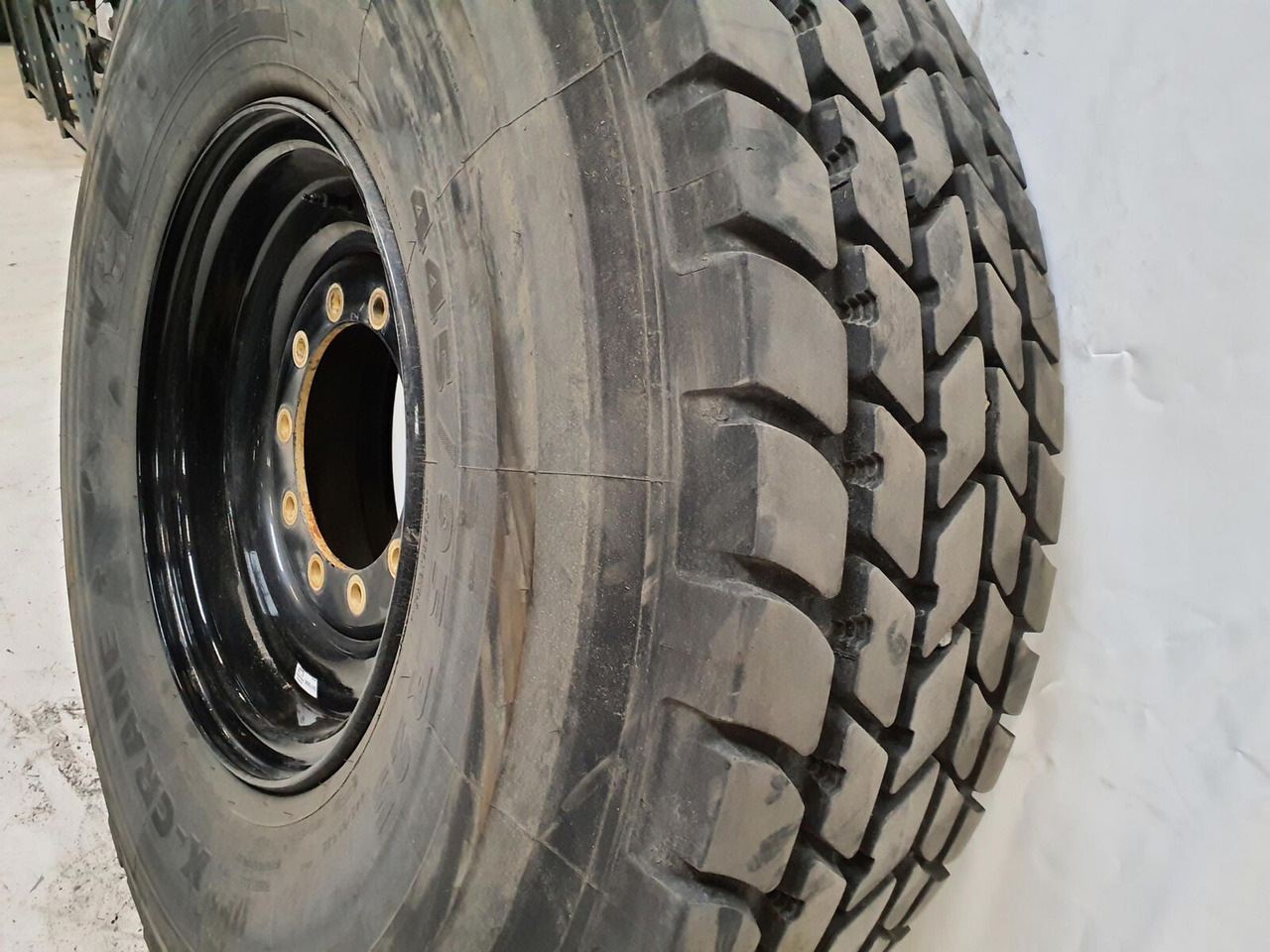 Liebherr Wheel 445/95R25 10 12 1p - Ratas - Kranas: foto 4 Liebherr Wheel 445/95R25 10 12 1p - Ratas - Kranas: foto 4