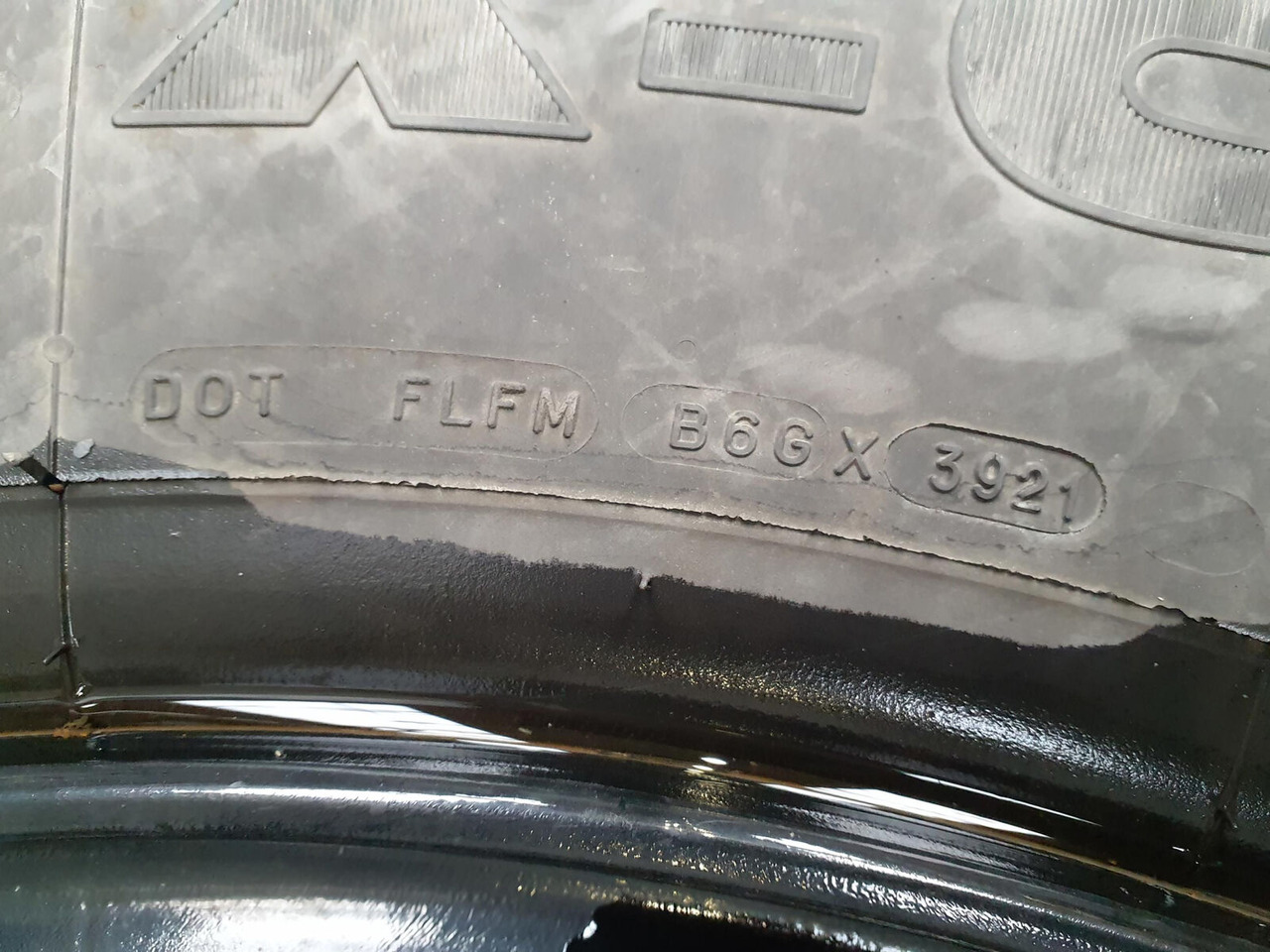 Liebherr Wheel 445/95R25 10 12 1p - Ratas - Kranas: foto 3 Liebherr Wheel 445/95R25 10 12 1p - Ratas - Kranas: foto 3