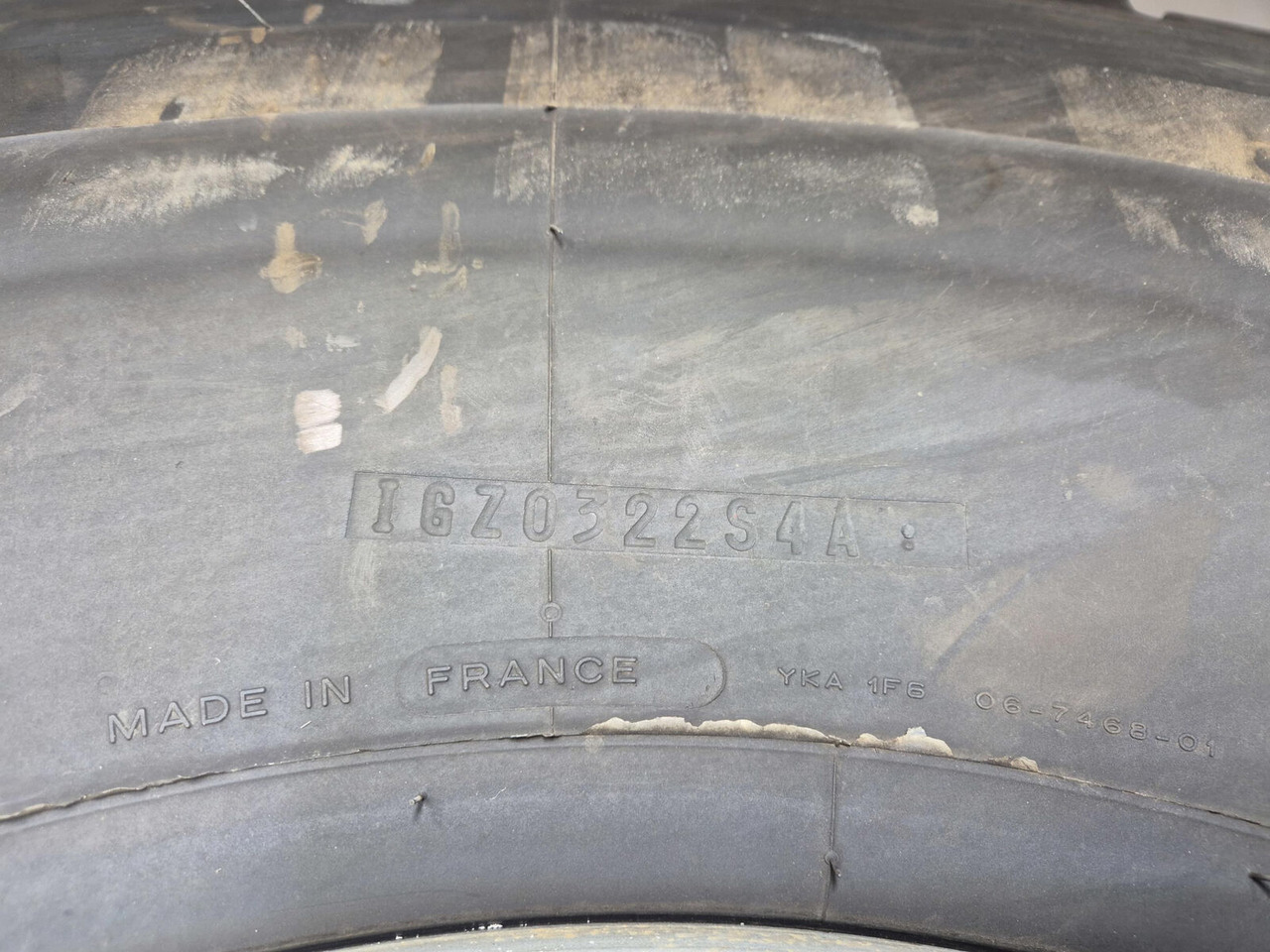 Liebherr Wheel 445/95R25 10 12 1p - Ratas - Kranas: foto 4 Liebherr Wheel 445/95R25 10 12 1p - Ratas - Kranas: foto 4