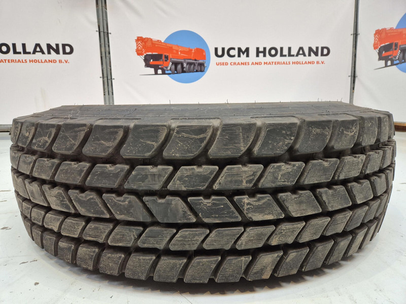Liebherr Wheel 445/95R25 10 12 1p - Padangos ir ratlankiai - Kranas: foto 3 Liebherr Wheel 445/95R25 10 12 1p - Padangos ir ratlankiai - Kranas: foto 3