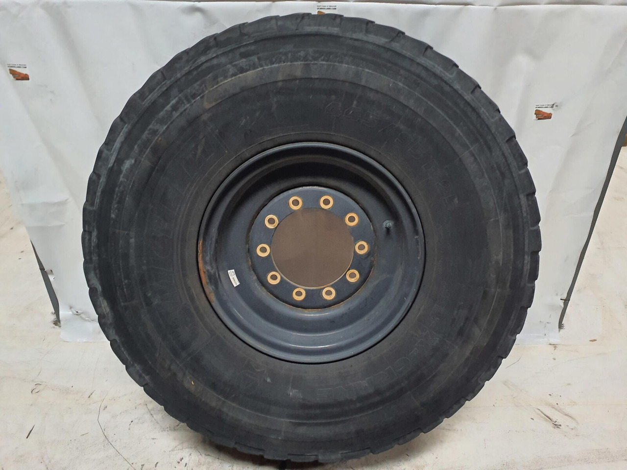 Liebherr Wheel 445/95R25 10 12 1p - Ratas - Kranas: foto 2 Liebherr Wheel 445/95R25 10 12 1p - Ratas - Kranas: foto 2