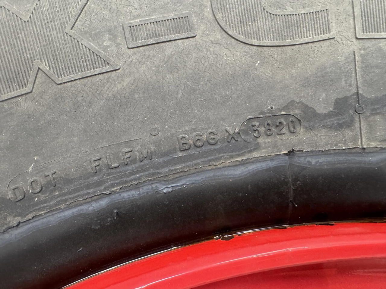 Liebherr Wheel 445/95R25 10 12 1p - Ratas - Kranas: foto 5 Liebherr Wheel 445/95R25 10 12 1p - Ratas - Kranas: foto 5