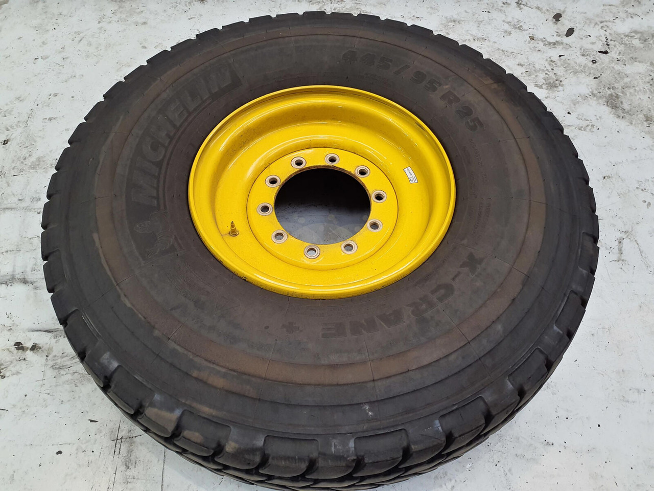 Michelin Wheel 445/95R25 10 12 1p - Ratas - Kranas: foto 3 Michelin Wheel 445/95R25 10 12 1p - Ratas - Kranas: foto 3