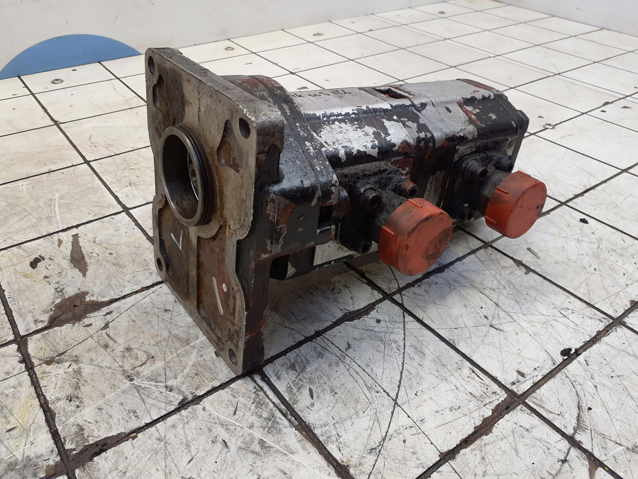 Sundstrand dual gear pump - Hidraulinis siurblys - Kranas: foto 2 Sundstrand dual gear pump - Hidraulinis siurblys - Kranas: foto 2