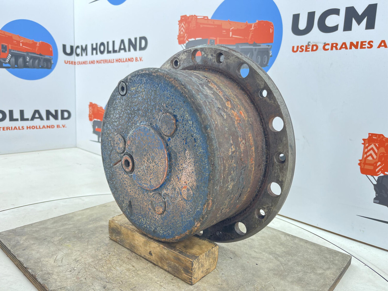 Terex AC 155 Planetary gear 17-24-67-32-3pl-H136-46 - Šoninė pavara - Autokranas: foto 2 Terex AC 155 Planetary gear 17-24-67-32-3pl-H136-46 - Šoninė pavara - Autokranas: foto 2