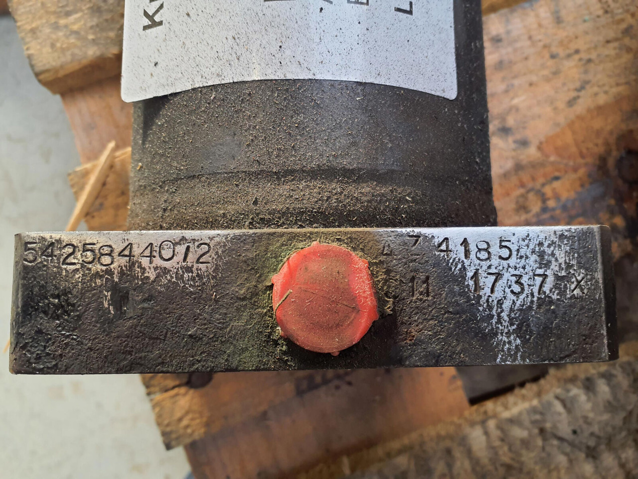 Terex AC 155 counterweight lift cylinder - Hidraulinis cilindras - Autokranas: foto 5 Terex AC 155 counterweight lift cylinder - Hidraulinis cilindras - Autokranas: foto 5