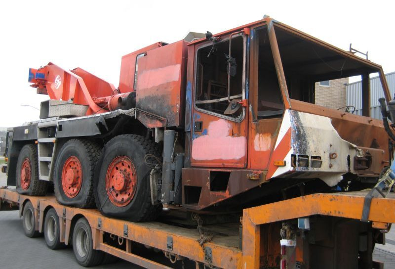 Terex AC 155 for parts - Autokranas: foto 1 Terex AC 155 for parts - Autokranas: foto 1