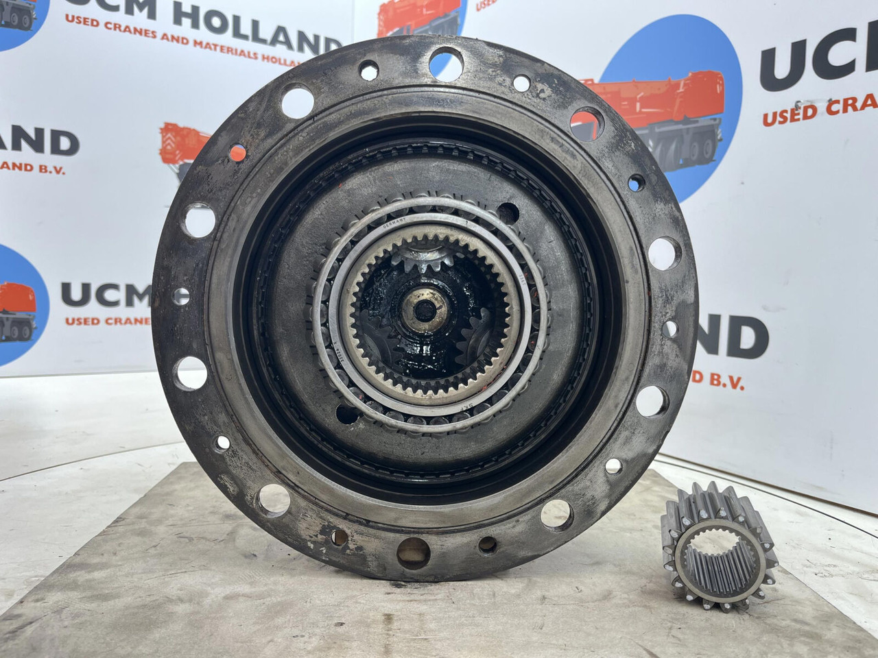 Terex AC 155 planetary gear 17-24-67-32-3pl-H135-46 - Šoninė pavara - Autokranas: foto 4 Terex AC 155 planetary gear 17-24-67-32-3pl-H135-46 - Šoninė pavara - Autokranas: foto 4