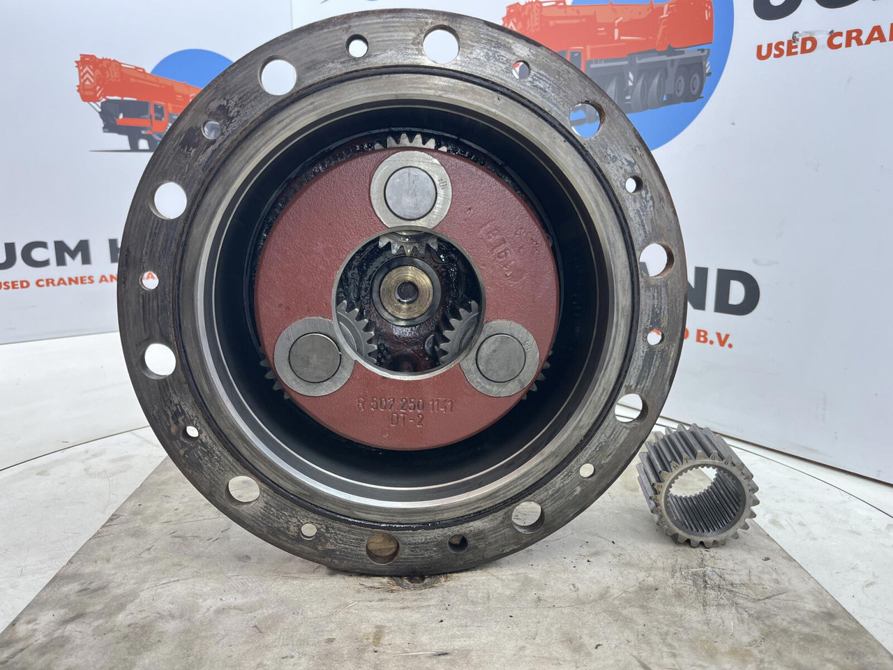 Terex AC 155 planetary gear 22-25-74-40-3pl-H135-46 - Šoninė pavara - Autokranas: foto 4 Terex AC 155 planetary gear 22-25-74-40-3pl-H135-46 - Šoninė pavara - Autokranas: foto 4