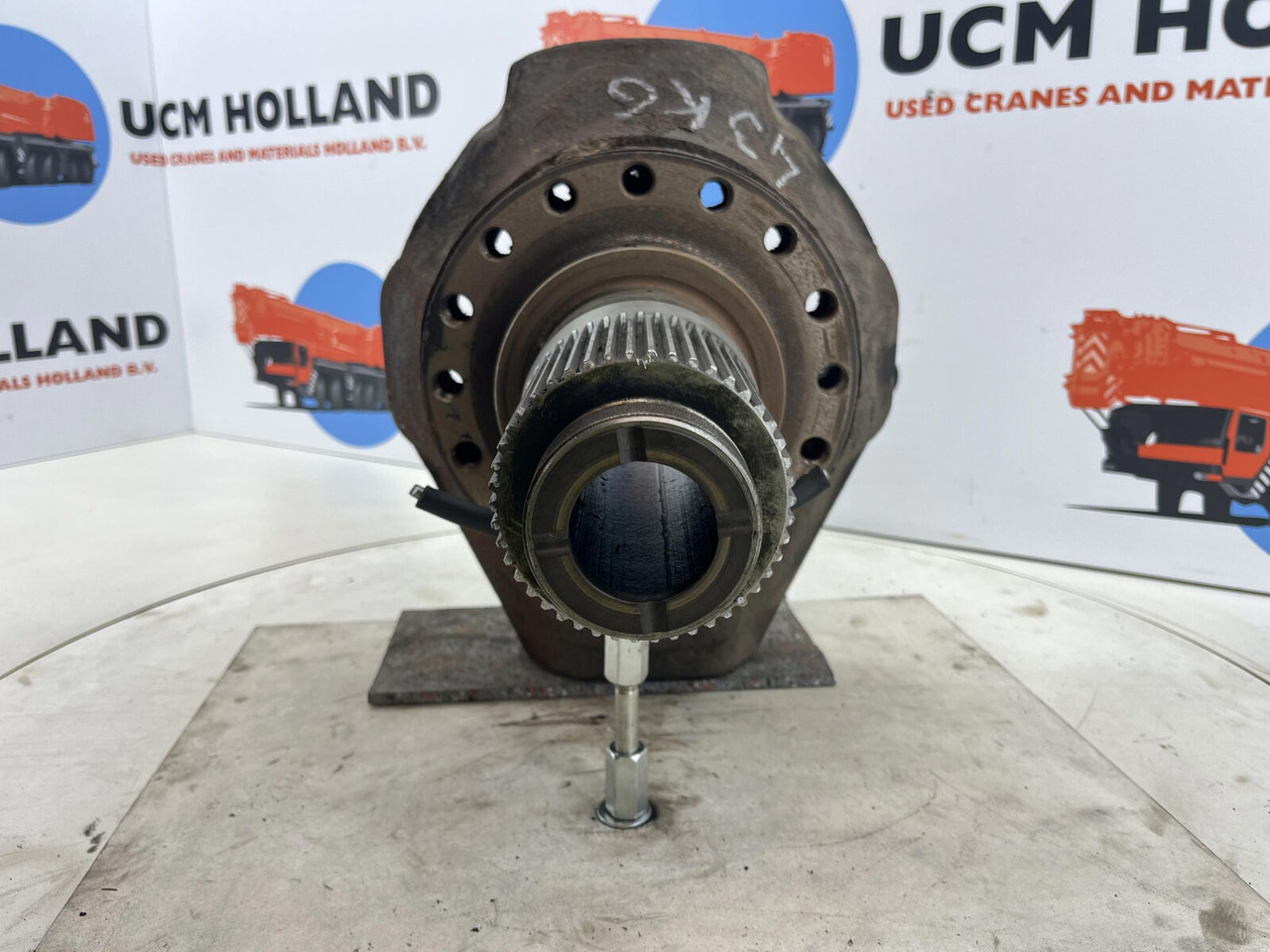 Terex AC 155 steering knuckle 16 holes axle 3 - Stupica - Autokranas: foto 2 Terex AC 155 steering knuckle 16 holes axle 3 - Stupica - Autokranas: foto 2