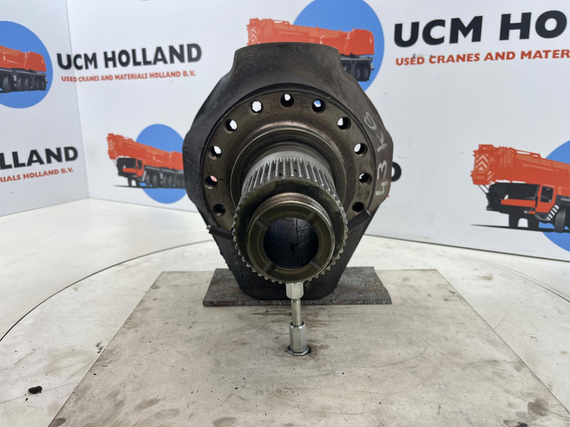 Terex AC 155 steering knuckle 16 holes axle 3 - Stupica - Kranas: foto 2 Terex AC 155 steering knuckle 16 holes axle 3 - Stupica - Kranas: foto 2