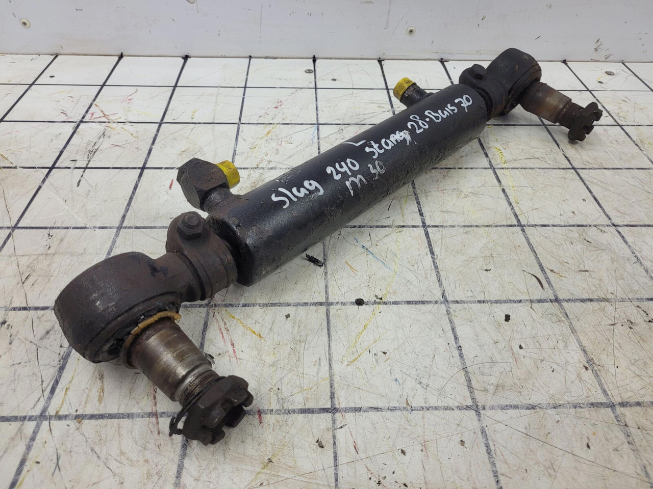 Terex AC 205 Steering cylinder - Hidraulinis cilindras - Autokranas: foto 3 Terex AC 205 Steering cylinder - Hidraulinis cilindras - Autokranas: foto 3