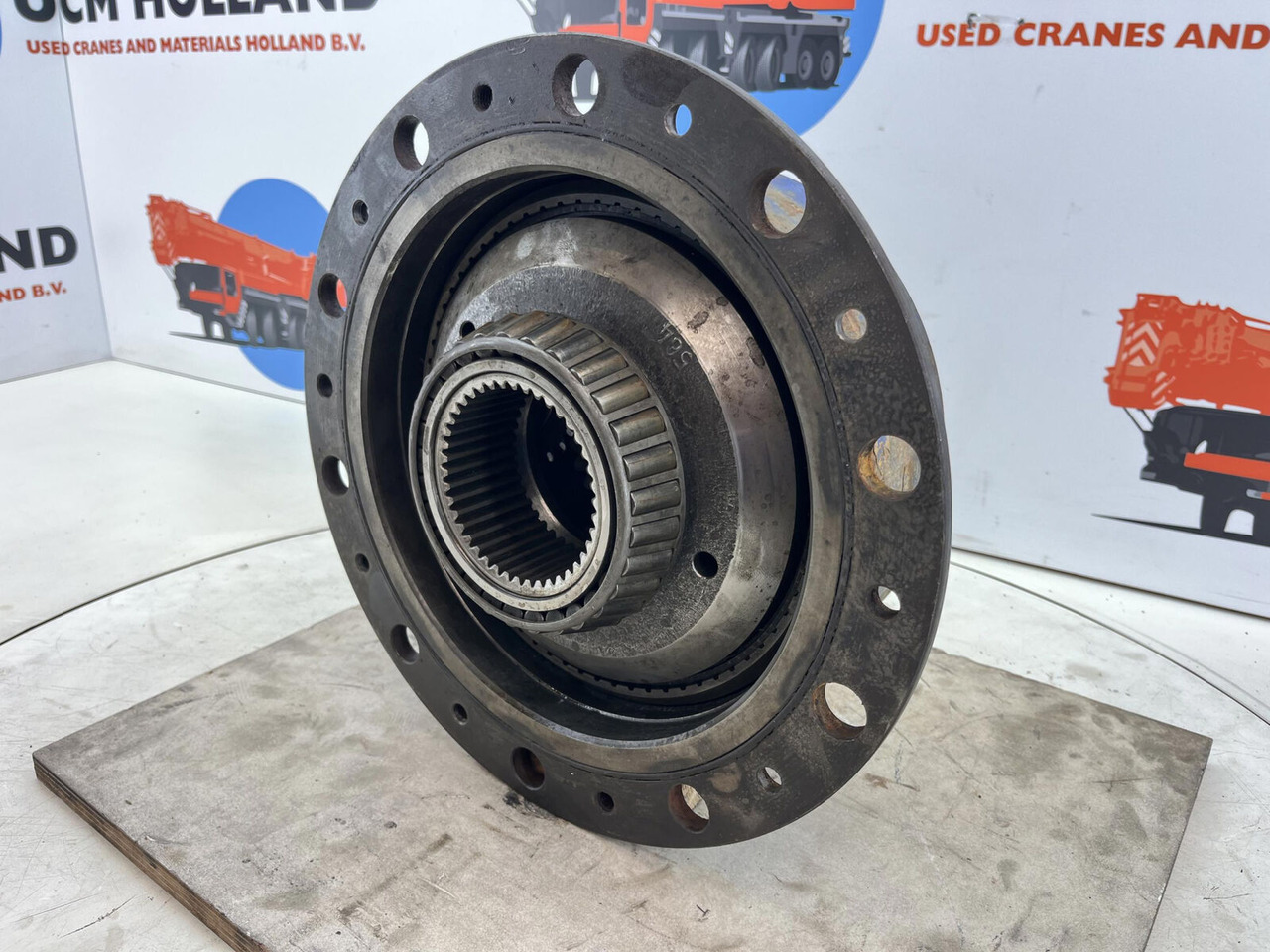 Terex AC 205 planetary gear 17-24-67-32-3pl-H135-42 - Šoninė pavara - Autokranas: foto 3 Terex AC 205 planetary gear 17-24-67-32-3pl-H135-42 - Šoninė pavara - Autokranas: foto 3