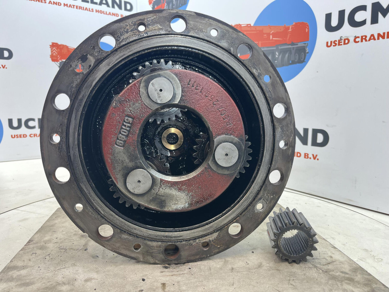 Terex AC 40-1 city planetary drive 17-24-67-32-3pl-H85-42 - Šoninė pavara - Autokranas: foto 5 Terex AC 40-1 city planetary drive 17-24-67-32-3pl-H85-42 - Šoninė pavara - Autokranas: foto 5