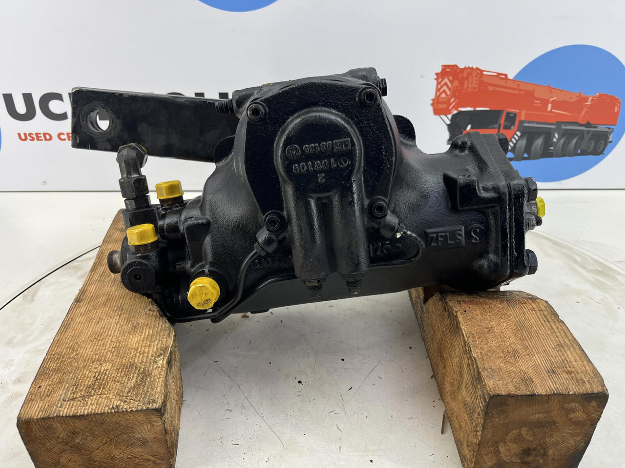 Terex AC 50-1 steering box with lever - Vairo pavara - Autokranas: foto 5 Terex AC 50-1 steering box with lever - Vairo pavara - Autokranas: foto 5