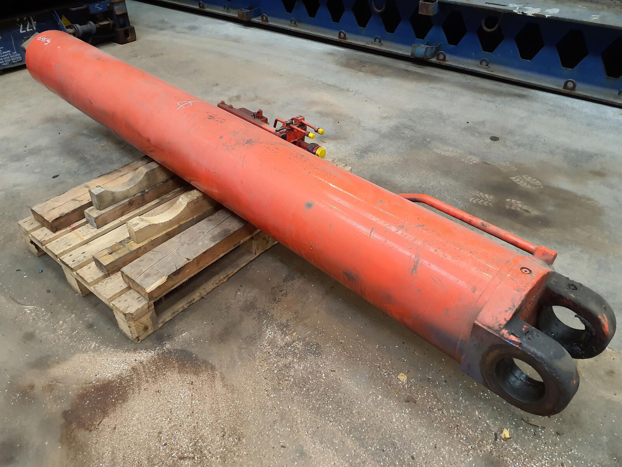 Terex AC 50 boom cylinder - Hidraulinis cilindras - Autokranas: foto 4 Terex AC 50 boom cylinder - Hidraulinis cilindras - Autokranas: foto 4