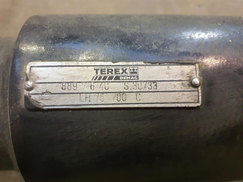 Terex AC 700 steering rod UHL/crap walk - Vairavimo sistema - Kranas: foto 5 Terex AC 700 steering rod UHL/crap walk - Vairavimo sistema - Kranas: foto 5
