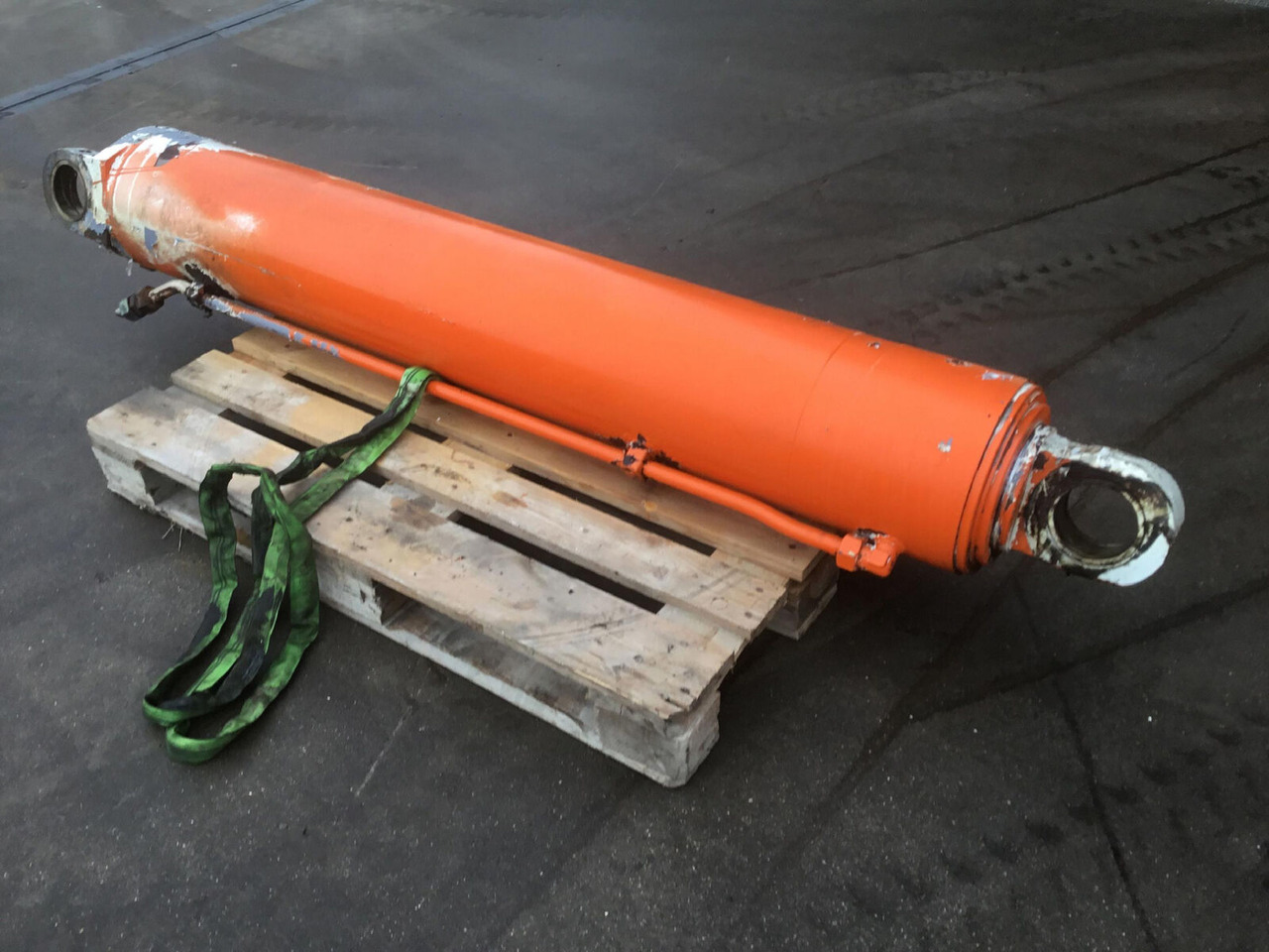 Terex AC 75 boom lift cylinder - Hidraulinis cilindras - Autokranas: foto 4 Terex AC 75 boom lift cylinder - Hidraulinis cilindras - Autokranas: foto 4