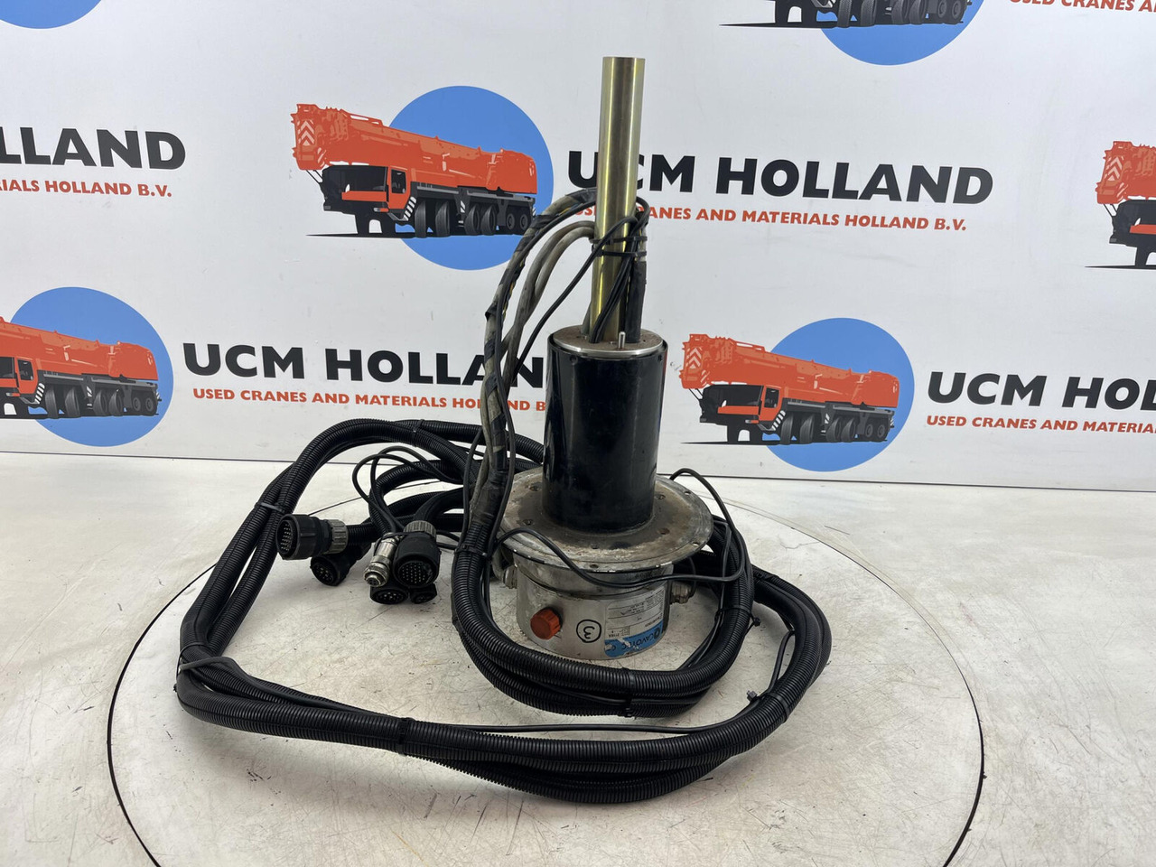 Terex AC slip ring assy - Pakaba - Kranas: foto 1 Terex AC slip ring assy - Pakaba - Kranas: foto 1